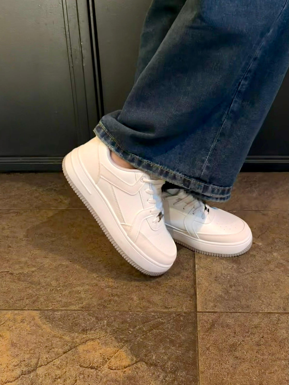 Zapatilla Mujer Chalada Java-2 Blanco Urbano