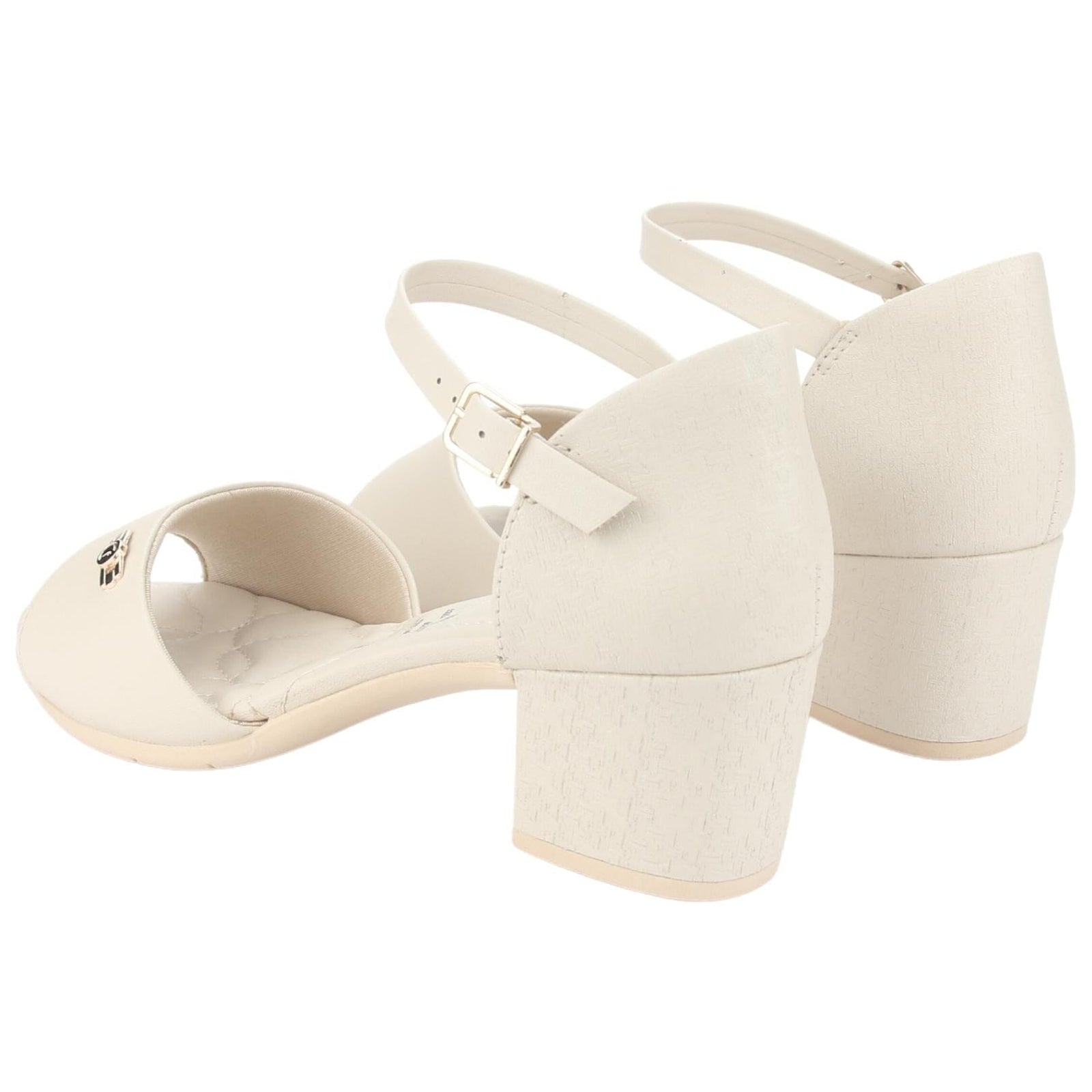 Sandalia Comfortflex Mujer 2357405 Beige Casual Sandalias Comfortflex 