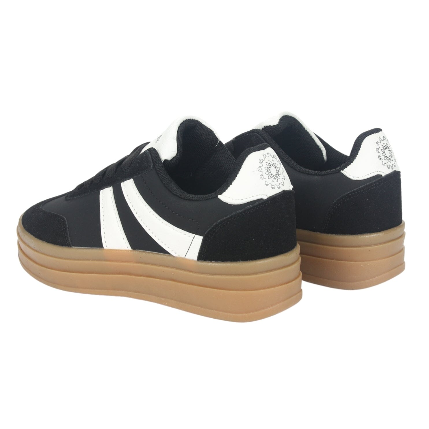 Zapatilla Chalada Mujer Andy-11 Negro Urbano Zapatillas Chalada 