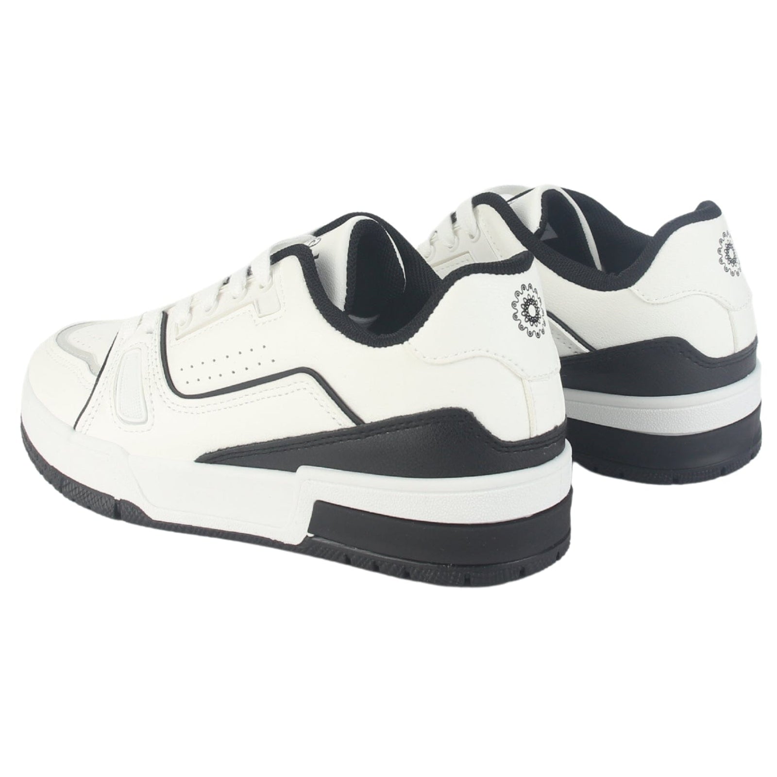 Zapatilla Chalada Mujer Joker-3 Blanco N Urbano Zapatillas Chalada 