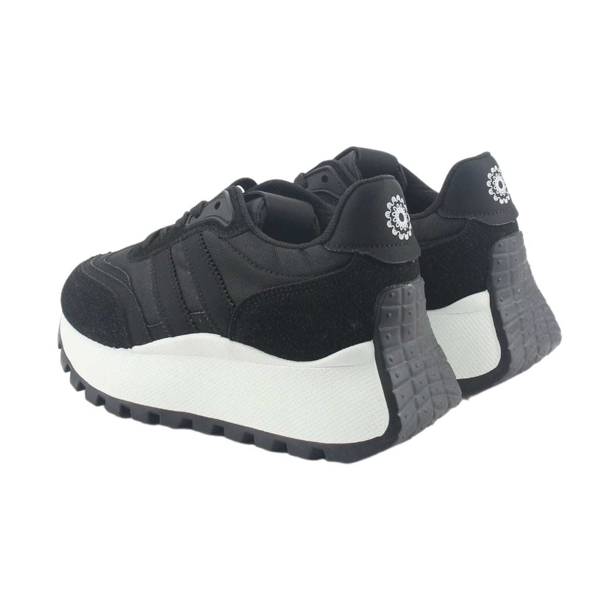 Zapatilla Chalada Mujer Pixa-5 Negro Urbano Zapatillas Chalada 
